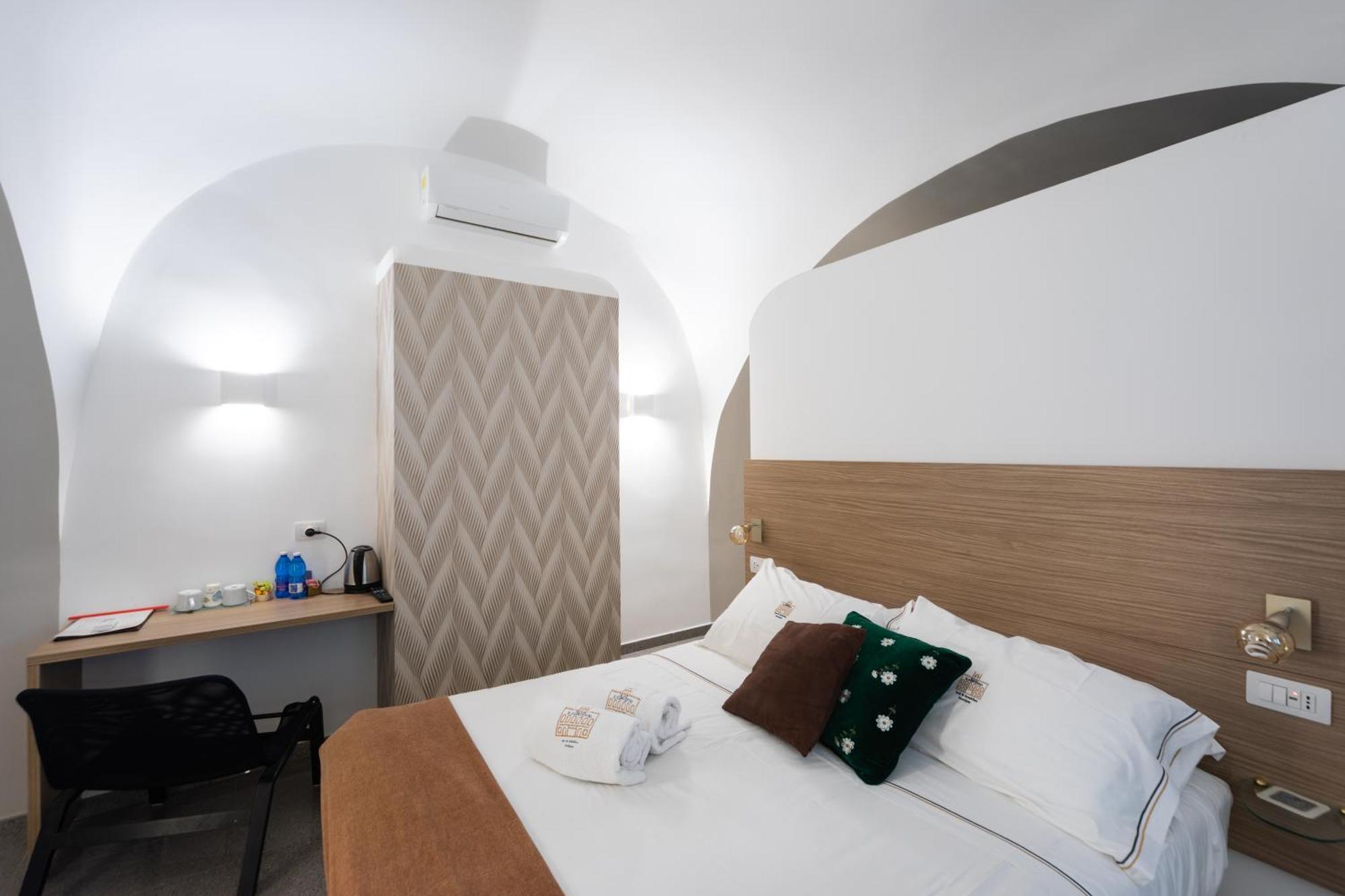 Hotel Palazzo Il Convento à Naples Extérieur photo